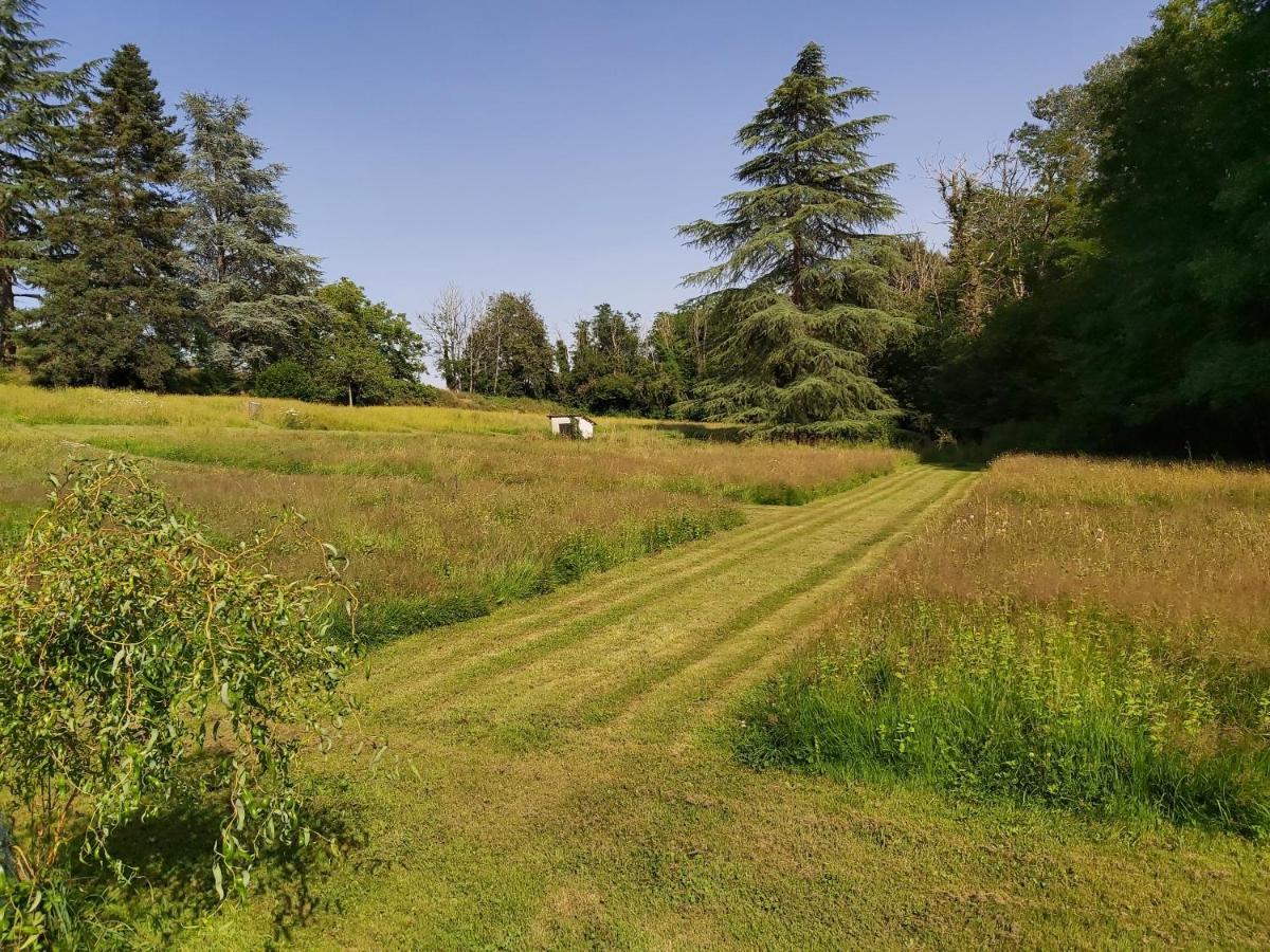 Chateau La Bastide Cardan Saint-Sulpice-de-Pommiers Екстериор снимка
